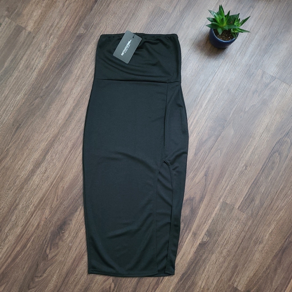 NWT PrettyLittleThing Black Strapless Midi Dress